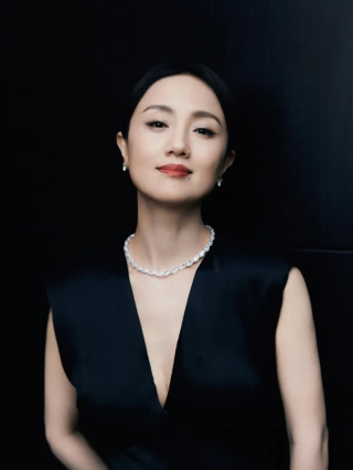 中国国家话剧院同事撰文悼念朱媛媛