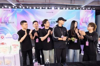 黄子韬“朵薇”首秀：19.5万单15分钟售罄，2.75亿工厂投资能否铸行业标杆？